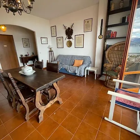 Apartment La Contea Panoramica 130 Mq Parking Free Stresa