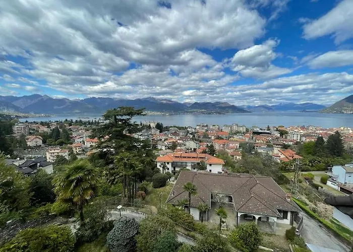 La Contea Panoramica 130 Mq Parking Free * Stresa