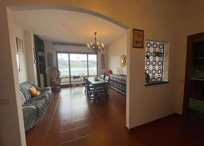 La Contea Panoramica 130 Mq Parking Free Apartman Stresa