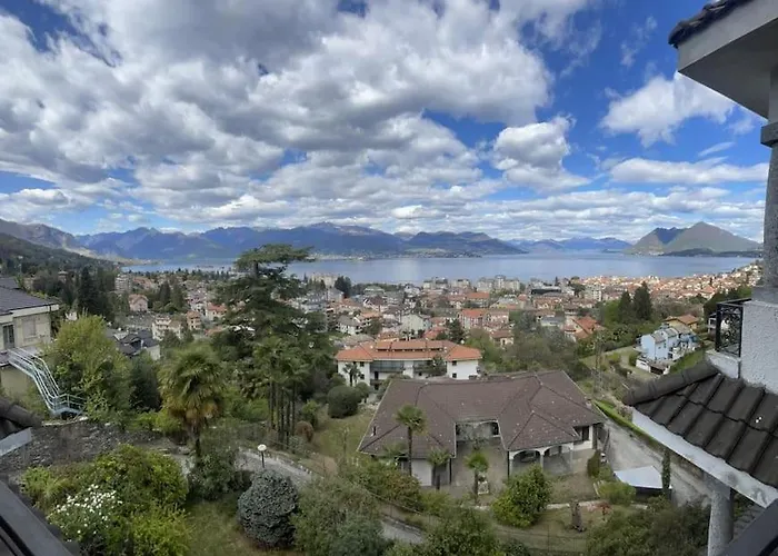 La Contea Panoramica 130 Mq Parking Free Lejlighed *